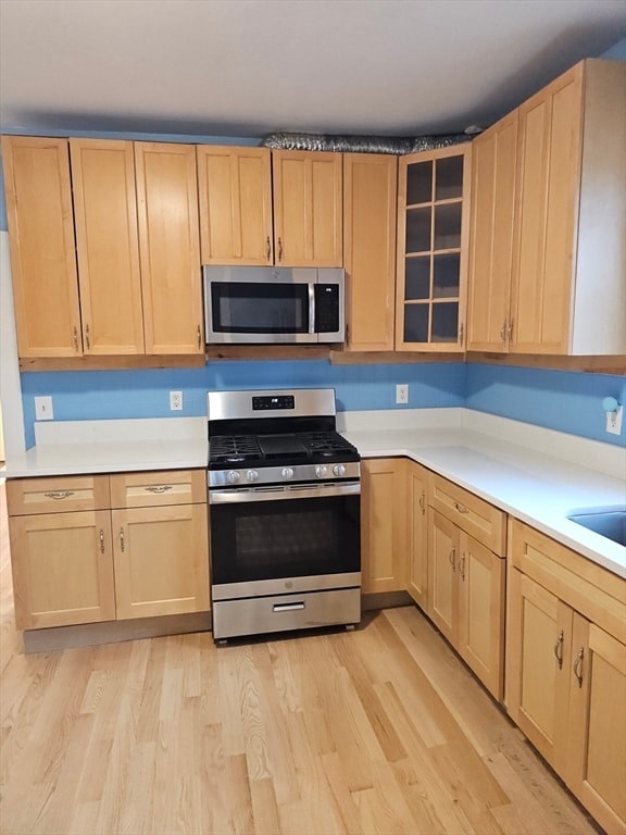 Building Photo - 12 Hall St