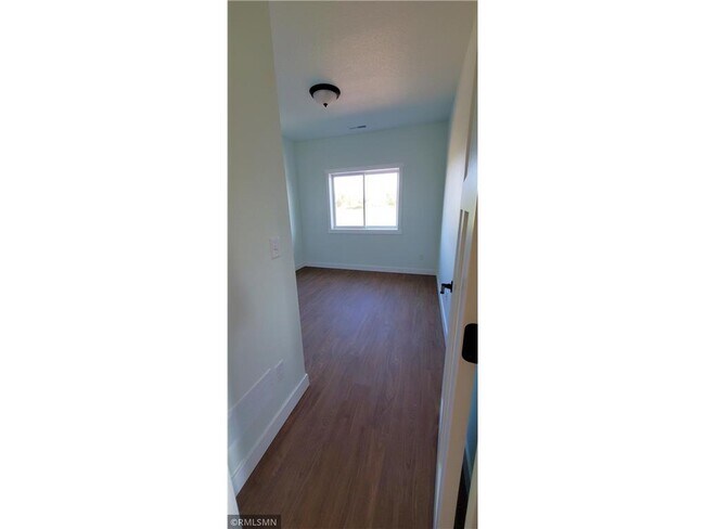 Building Photo - 1229-1231 Wisteria Ln