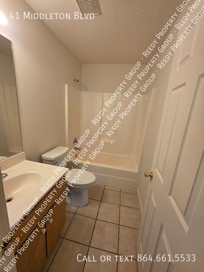 Building Photo - 41 Middleton Blvd