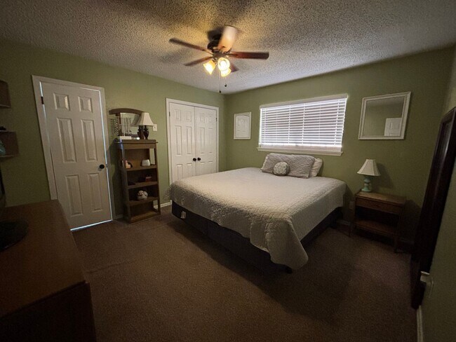 Building Photo - Bossier