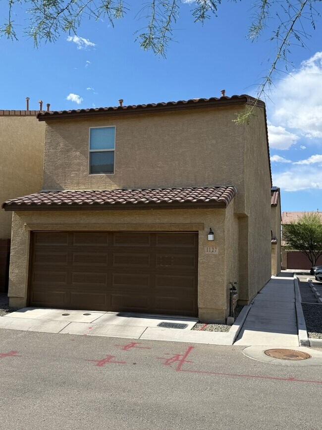 Building Photo - Modern 4-Bedroom Home Built in 2023 – Prime Tucson Location