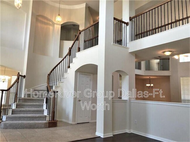 Building Photo - 5134 Navajo Dr