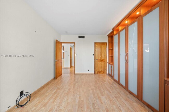 Building Photo - 3301 NE 5th Ave