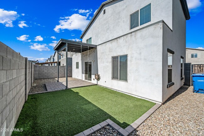 Building Photo - 1013 E Odeum Ln