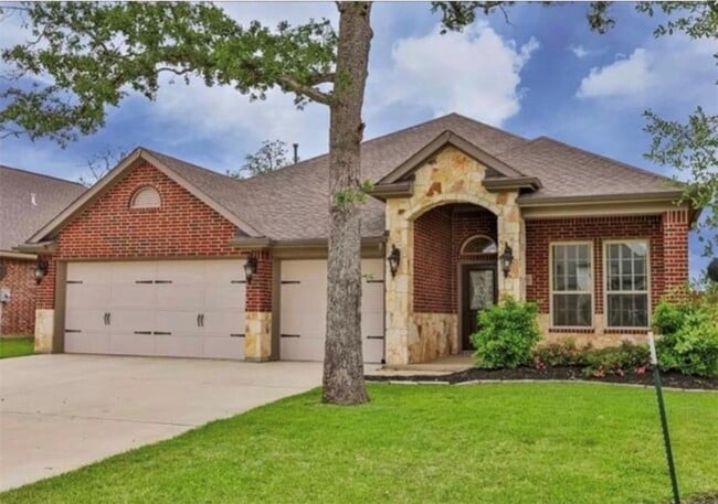 Building Photo - 2513 Hailes Ln