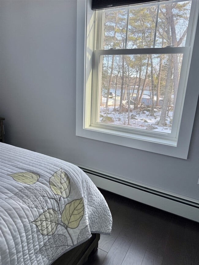 Building Photo - 6 Jeremy Dr