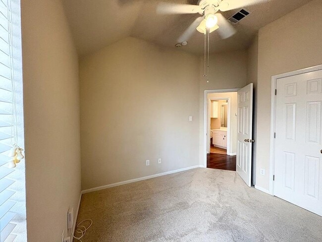 Building Photo - 1837 Maize Bend Dr
