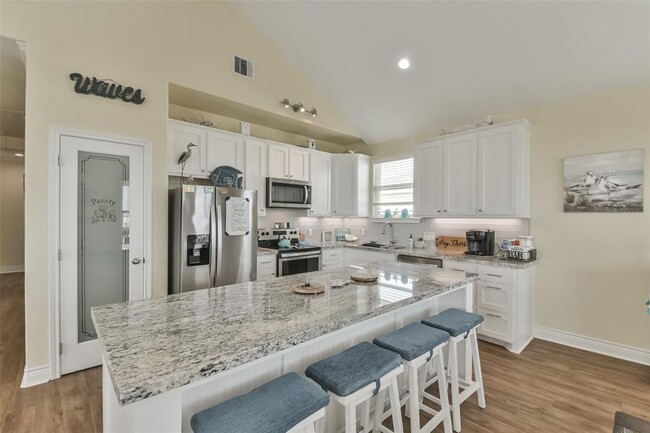 Building Photo - 4022 Fort Bend Dr