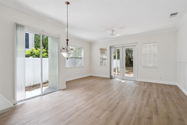 Building Photo - 2704 E Central Blvd