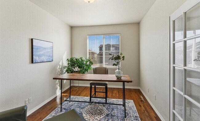 Building Photo - Cordera Home within walking to D20 Schools...
