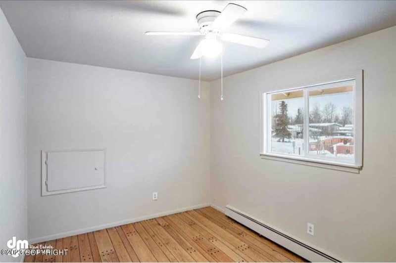 Building Photo - 2807 Turnagain St
