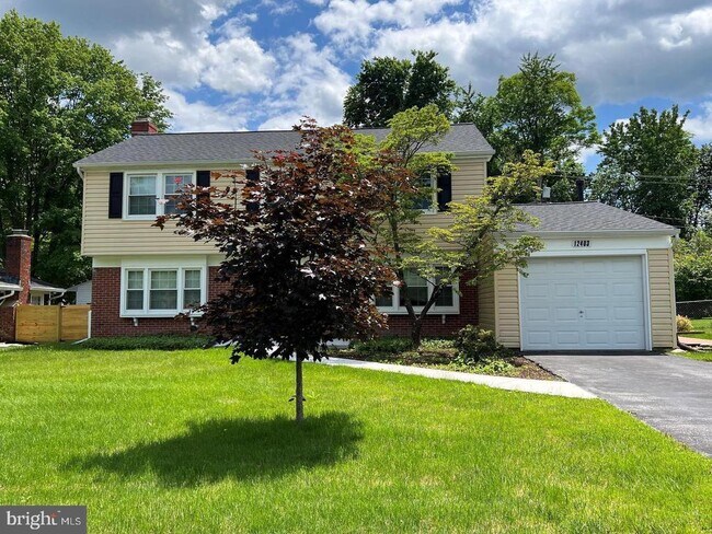 Building Photo - 12403 Madeley Ln