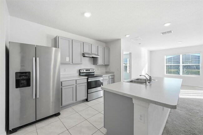 Building Photo - 2633 Grand Central Ave