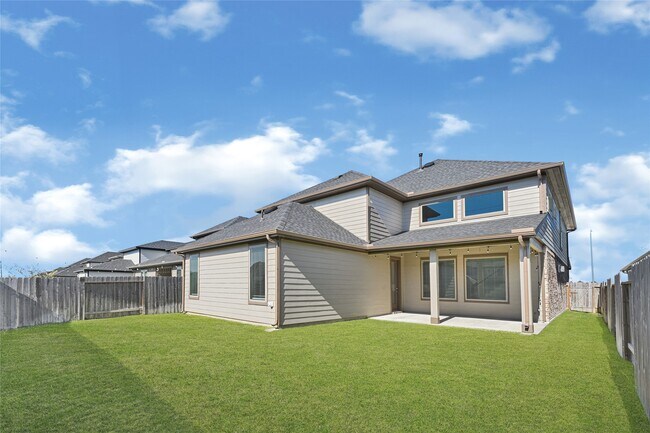 Building Photo - 28339 Halle Ray Dr