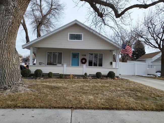 Primary Photo - 3 Bedroom 1 Bathroom House is Spanish Fork!