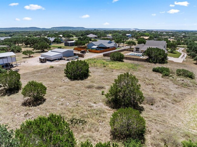 Building Photo - 208 Co Rd 100