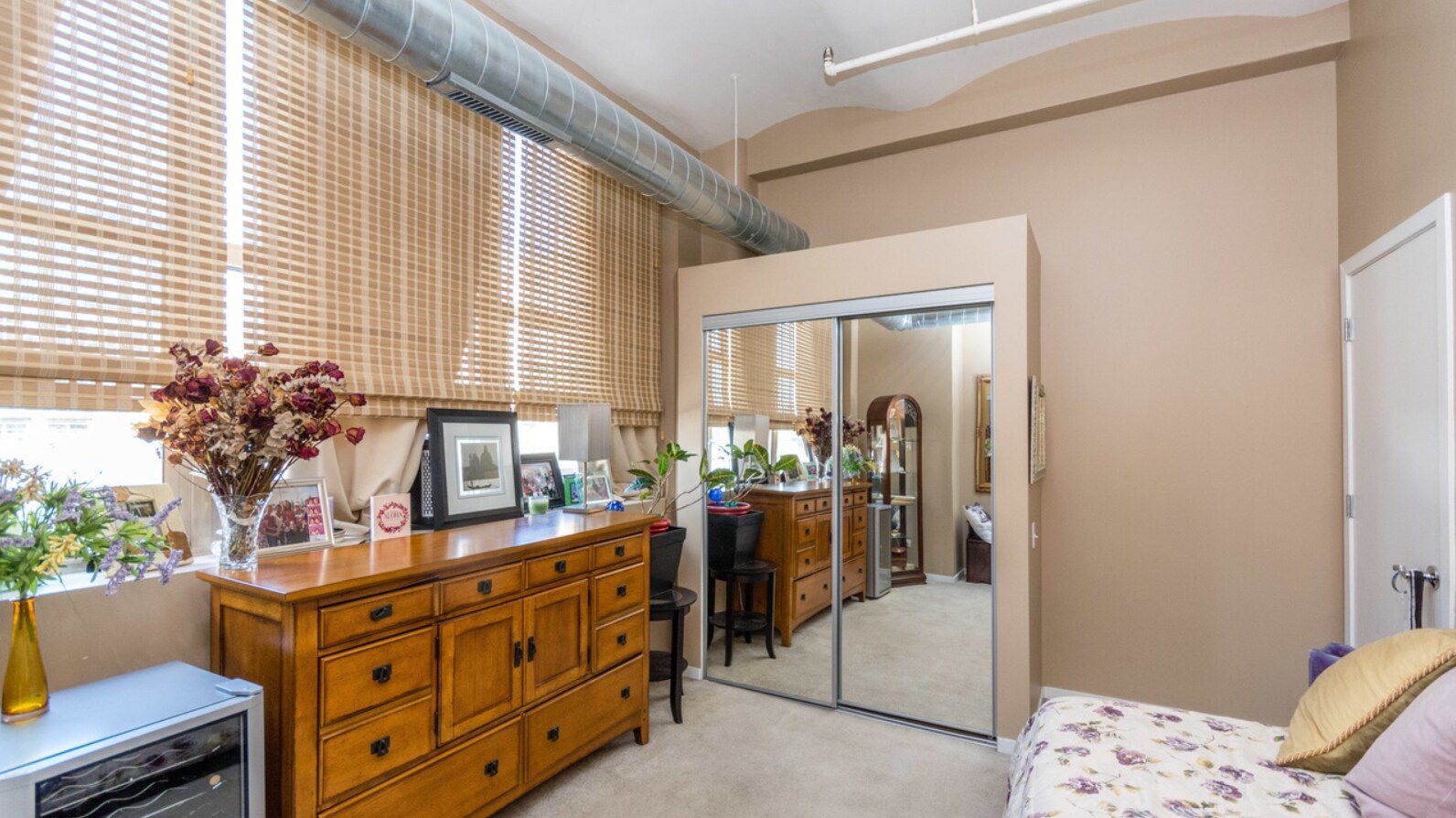 Building Photo - 500 S Clinton St