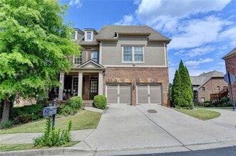 Building Photo - 11653 Parkside Ave