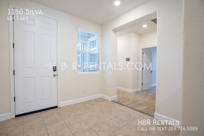 Building Photo - 1150 Silva-