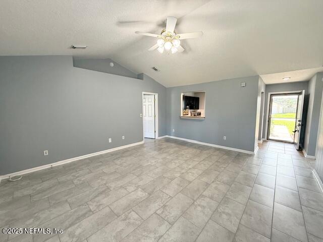 Building Photo - 1921 Willesdon Dr W
