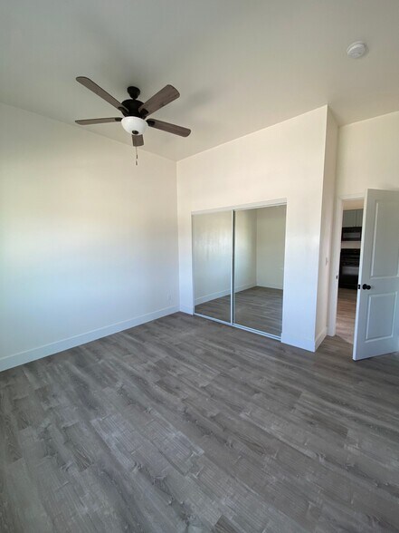 Building Photo - 3346-50 Jemez Dr