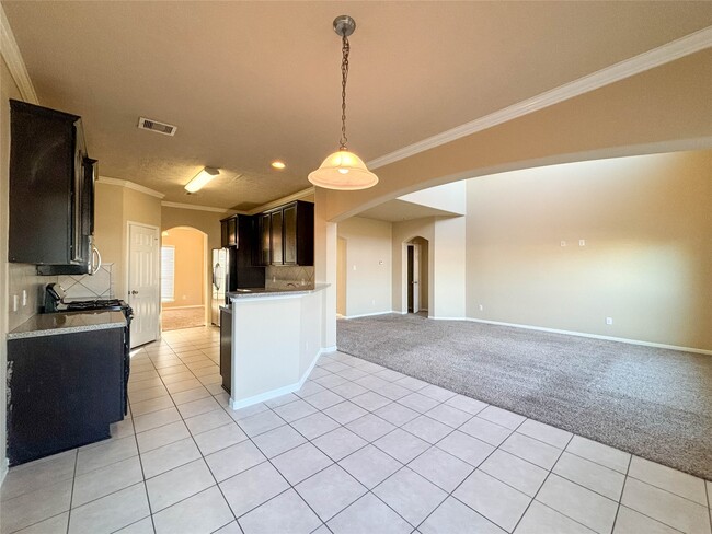 Building Photo - 2815 Defoe Drive