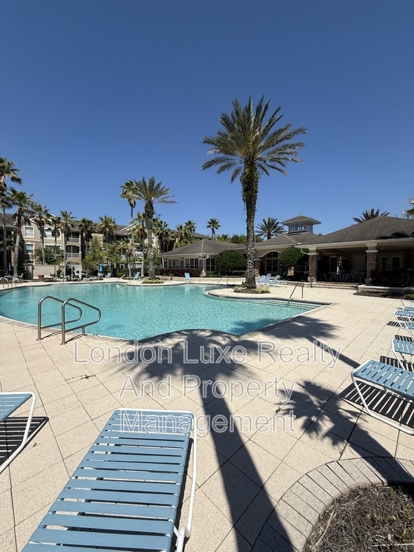 Building Photo - 7990 Baymeadows Rd