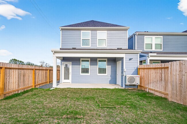 Building Photo - 3506 Blue Mockingbird St