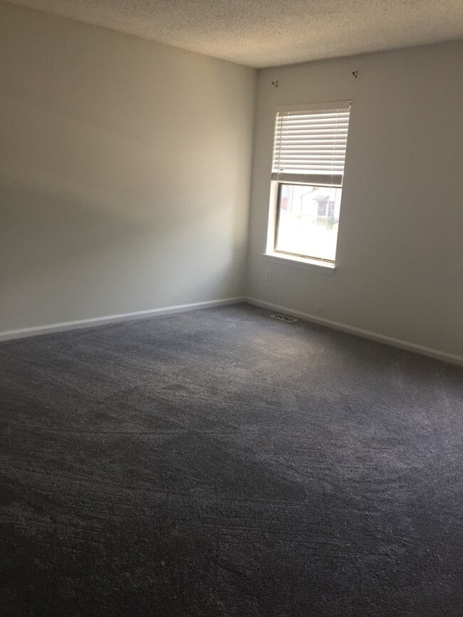 Building Photo - 2407 Marsh Creek Ct
