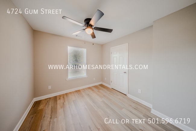 Building Photo - 4724 Gum St