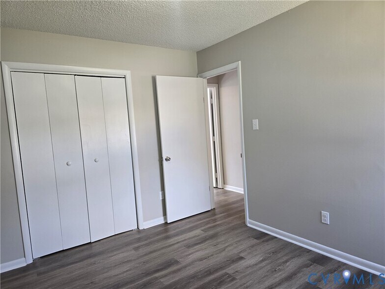 Building Photo - 10200 Stroud Ln