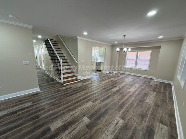 Building Photo - 1226 Hoover Ave