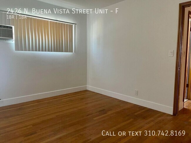 Building Photo - 2426 N Buena Vista St
