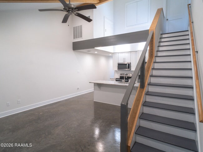 Building Photo - 110 Oak Plns Aly
