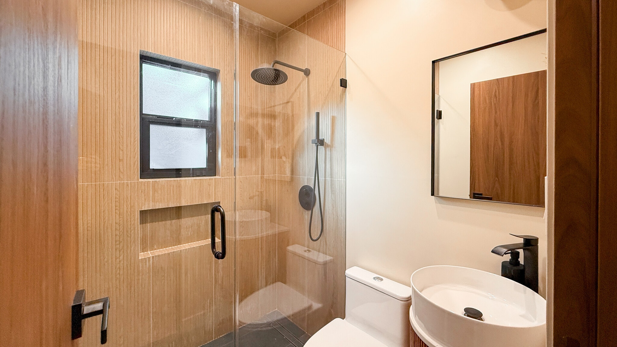 Building Photo - 5323 Monterey Rd