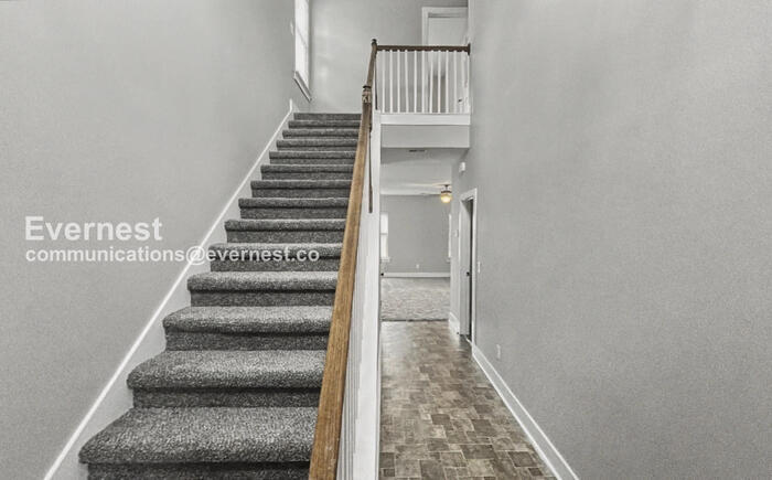 Building Photo - 5860 Cheshire Cove Trail