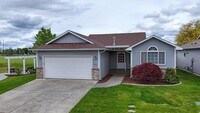 Building Photo - Central Valley 3 Bedroom Home with Finished Basement