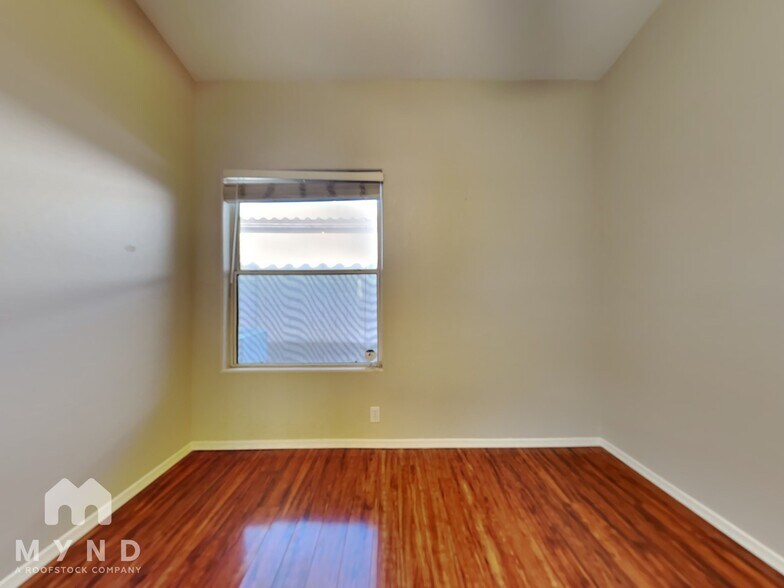 Building Photo - 17826 N 13th Pl