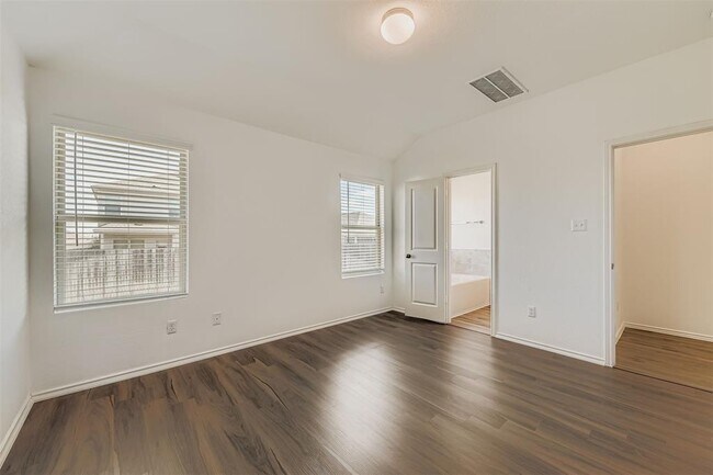 Building Photo - 21413 Bird Wing Dr