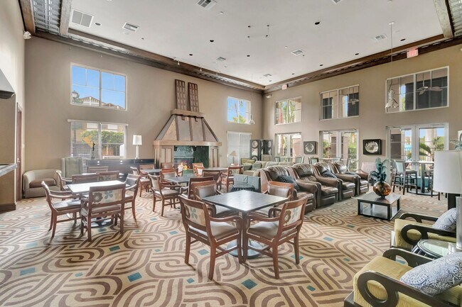 Building Photo - 4 BEDROOMS 3.5 BATHROOMS!! GATED COMMUNITY