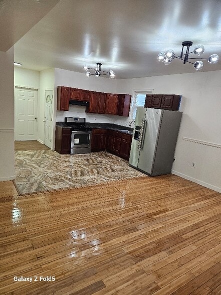 Building Photo - 0 Huntington Terrace