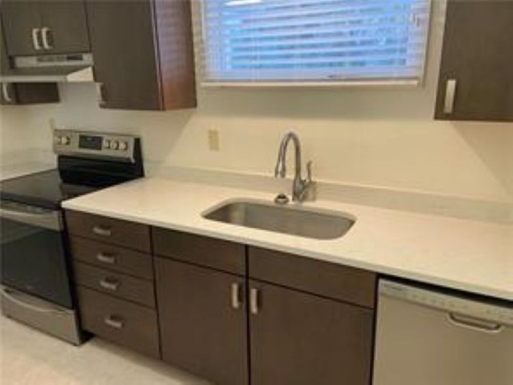 Kitchen - 247 Opal St