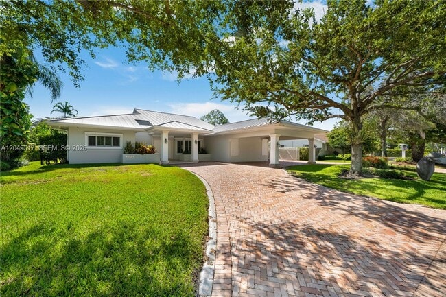 Building Photo - 14601 Pompano Dr