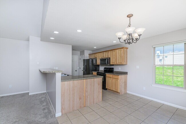 Building Photo - 5306 Silver Mill Dr