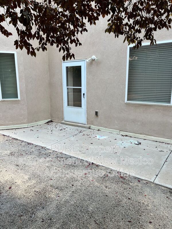 Building Photo - 2135 Coba Rd SE