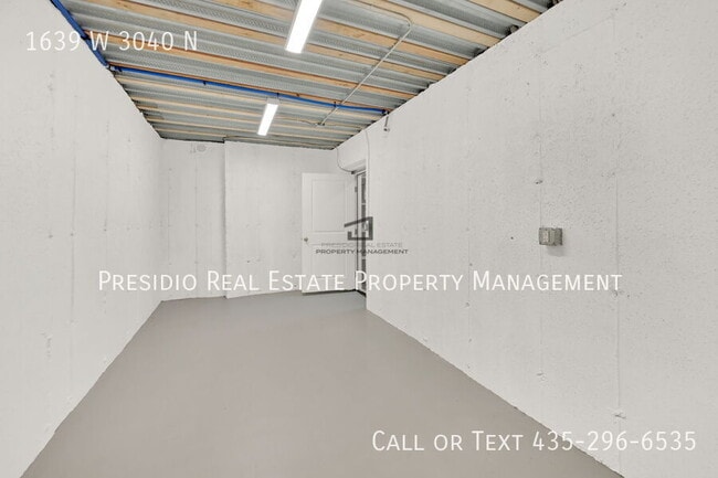 Building Photo - 1639 W 3040 N St