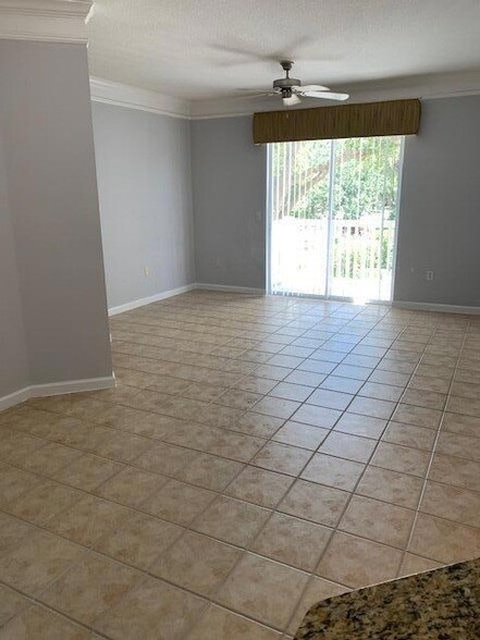 Building Photo - 175 Galicia Way