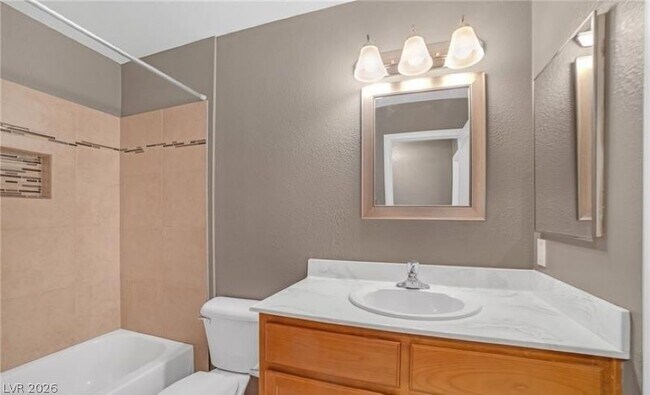 Building Photo - 2081 E Ambush St