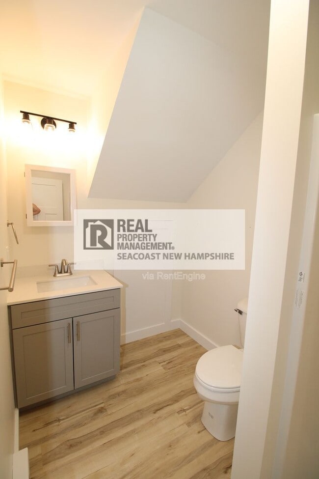 Building Photo - 255 1st NH Turnpike