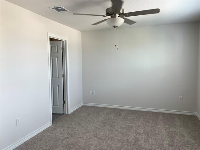 Building Photo - 4802 Star Jasmine Dr